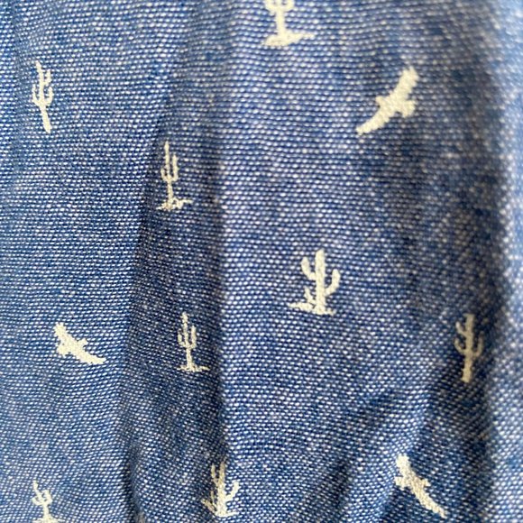 Sovereign Codes Mens Shirt Short Sleeve Button-Up All Over Print Cactus Blue Lar - Picture 3 of 5